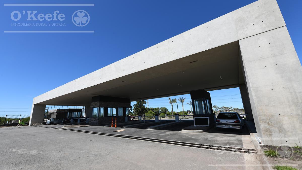 Lote en venta en los canales de Puerto Nizuc