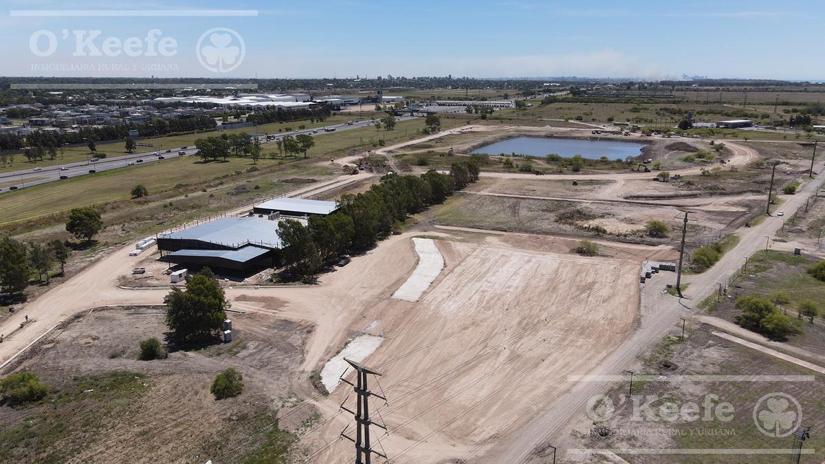 Lote en venta en los canales de Puerto Nizuc