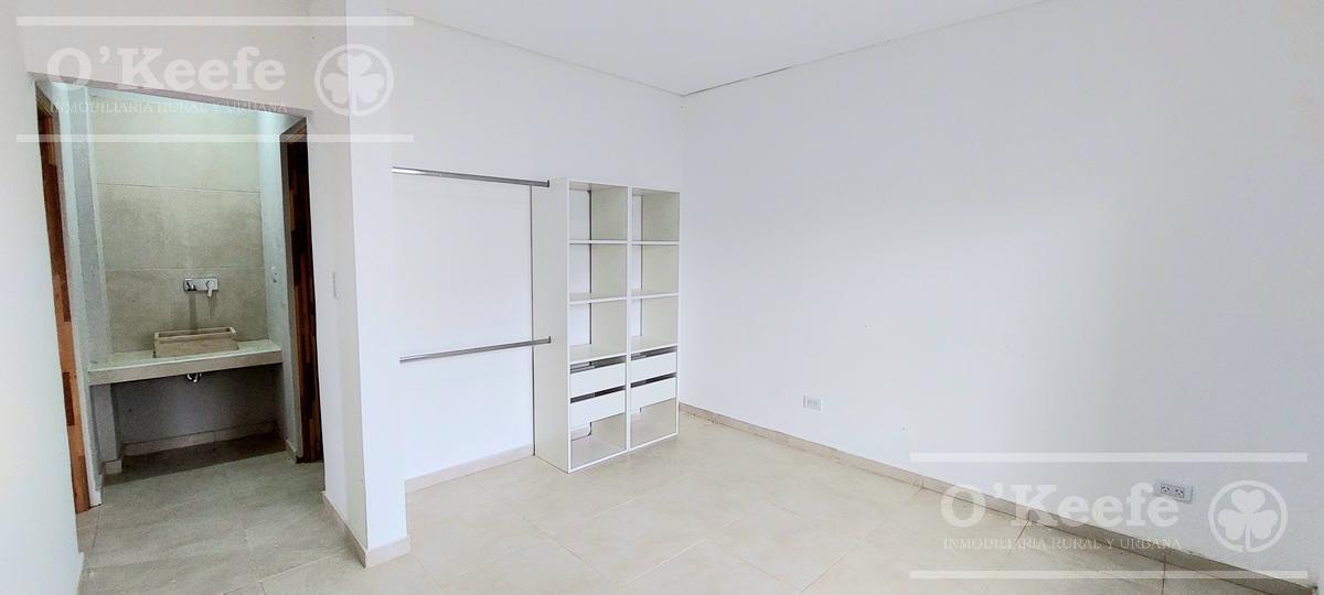 Venta Departamento con Patio a Estrenar en Berazategui 3