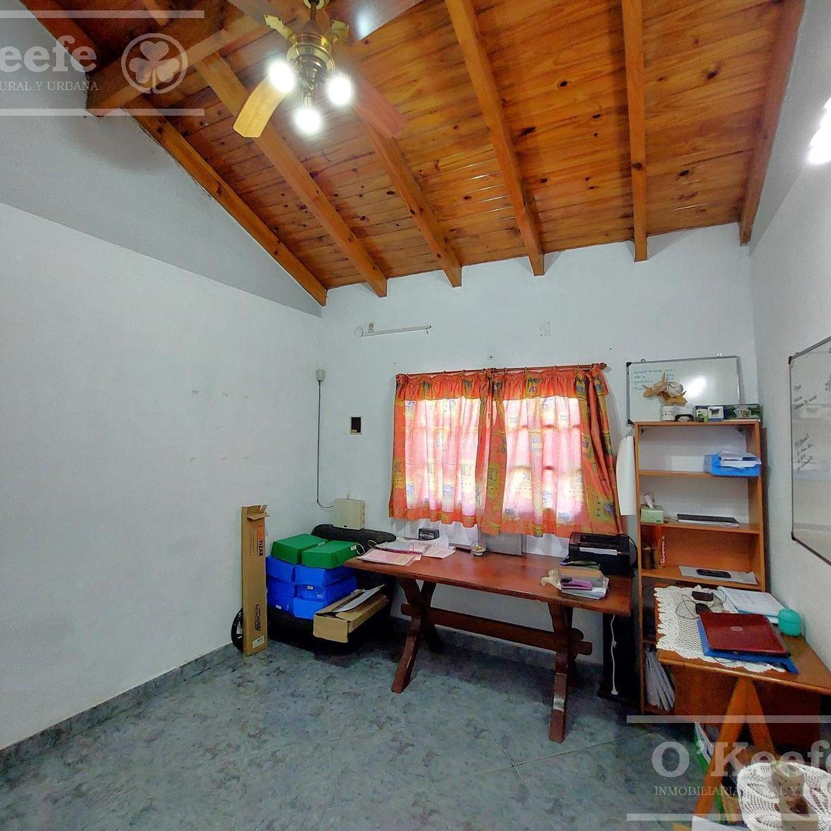 Foto de Importante Casa 4 ambientes en venta en Quilmes., imagen 3