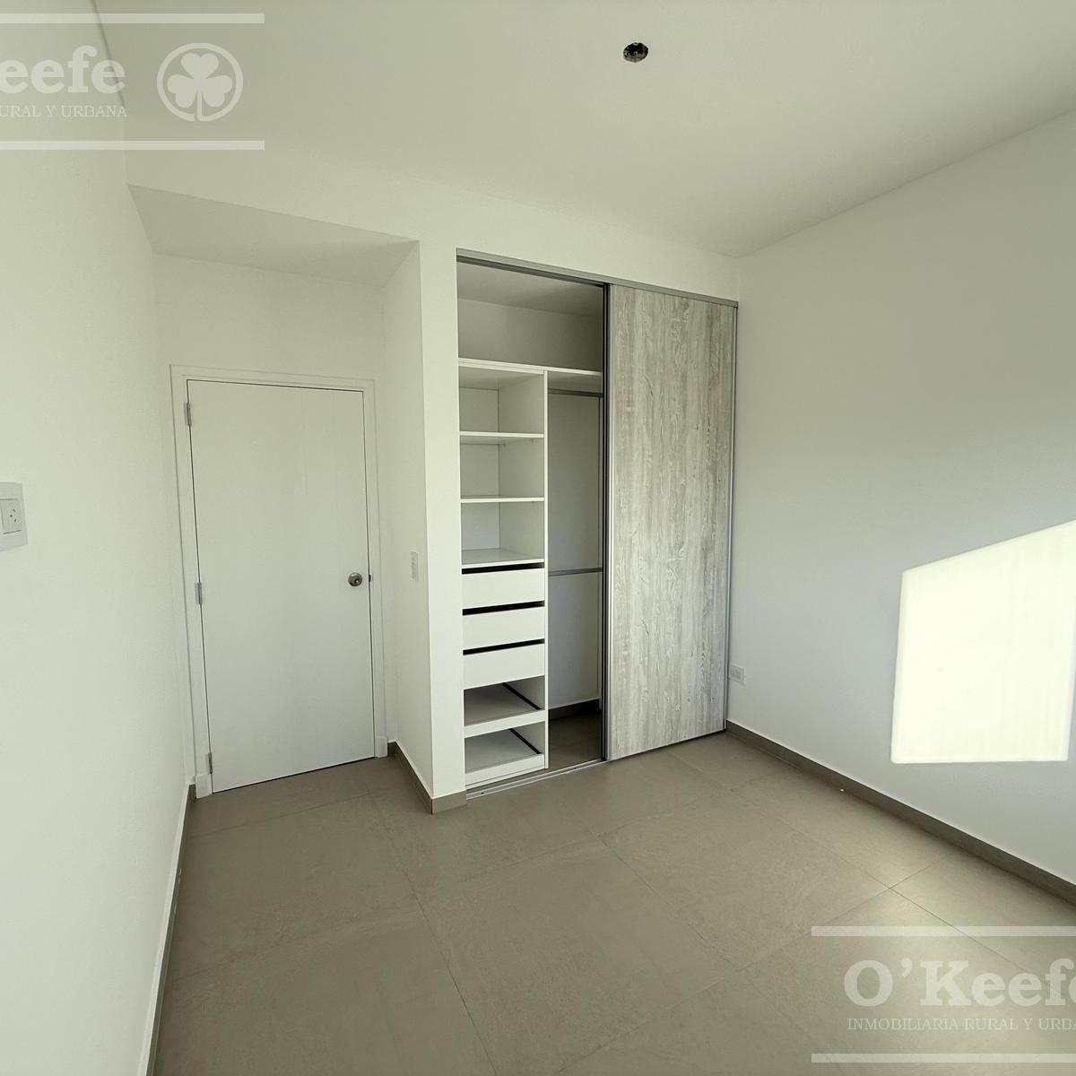 Departamento 2 Ambientes en Venta en Quilmes Centro - Cochera Opcional 4