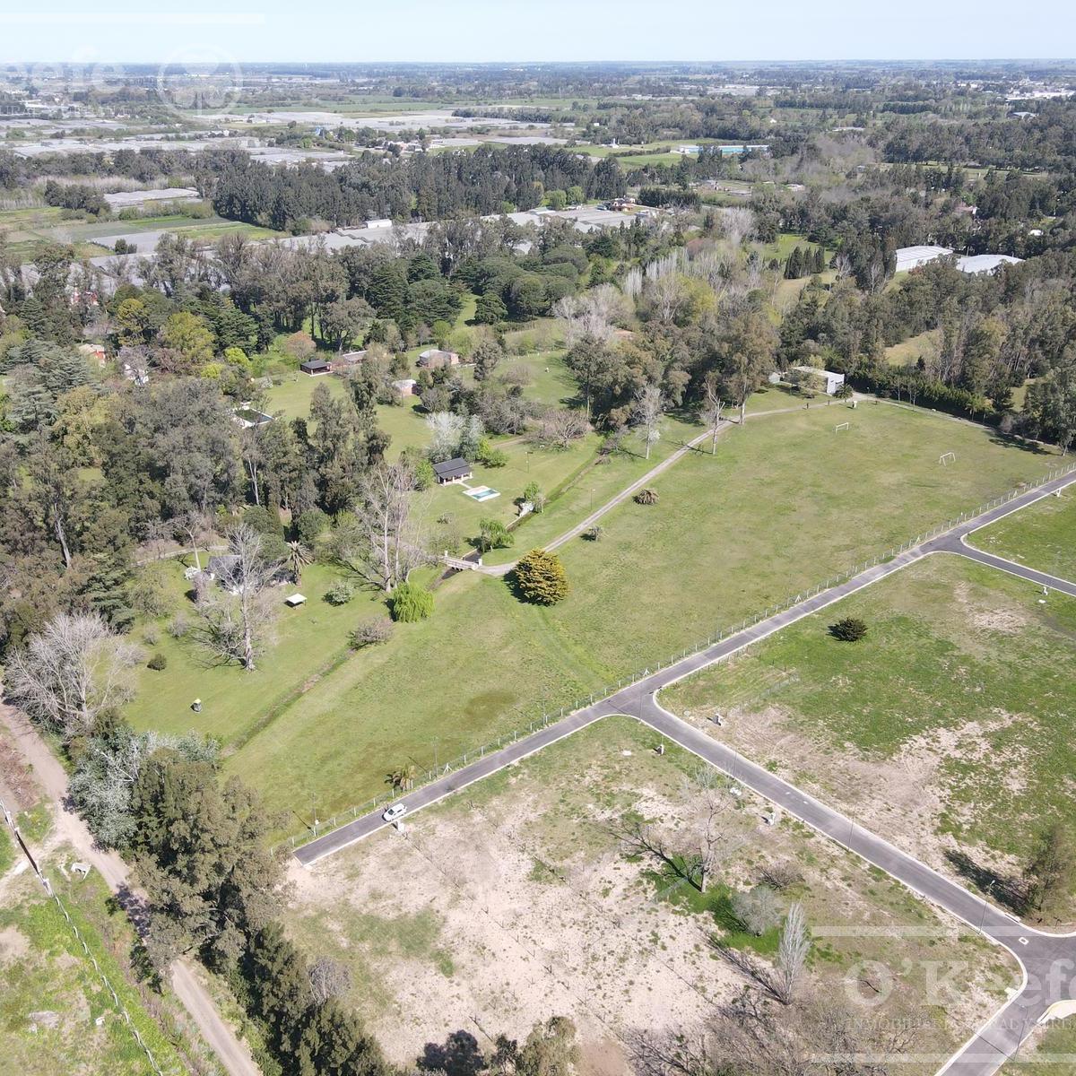 Lote en Barrio Los Cipreses en el Pato Berazategui