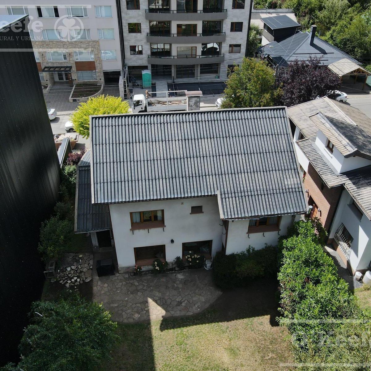 Casa 4 Ambientes en Venta en Campichuelo, Bariloche. Lote Apto Desarrollo 4