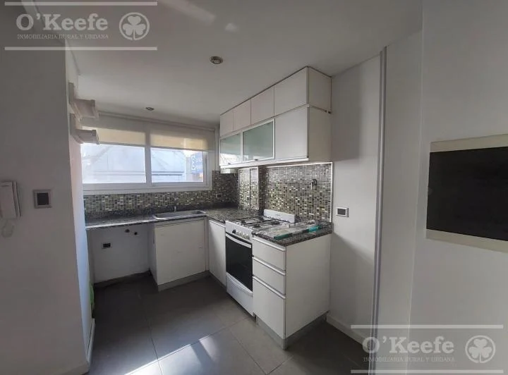 Departamento en alquiler- 3 Ambientes - Quilmes Centro, en excelentes condiciones ! 3