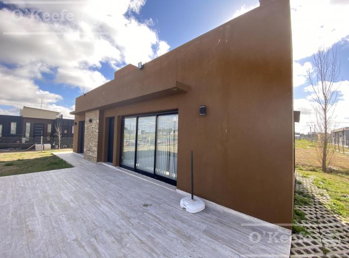 Casa con pileta en Brandsen - Las Calandrias -Escriturable 1