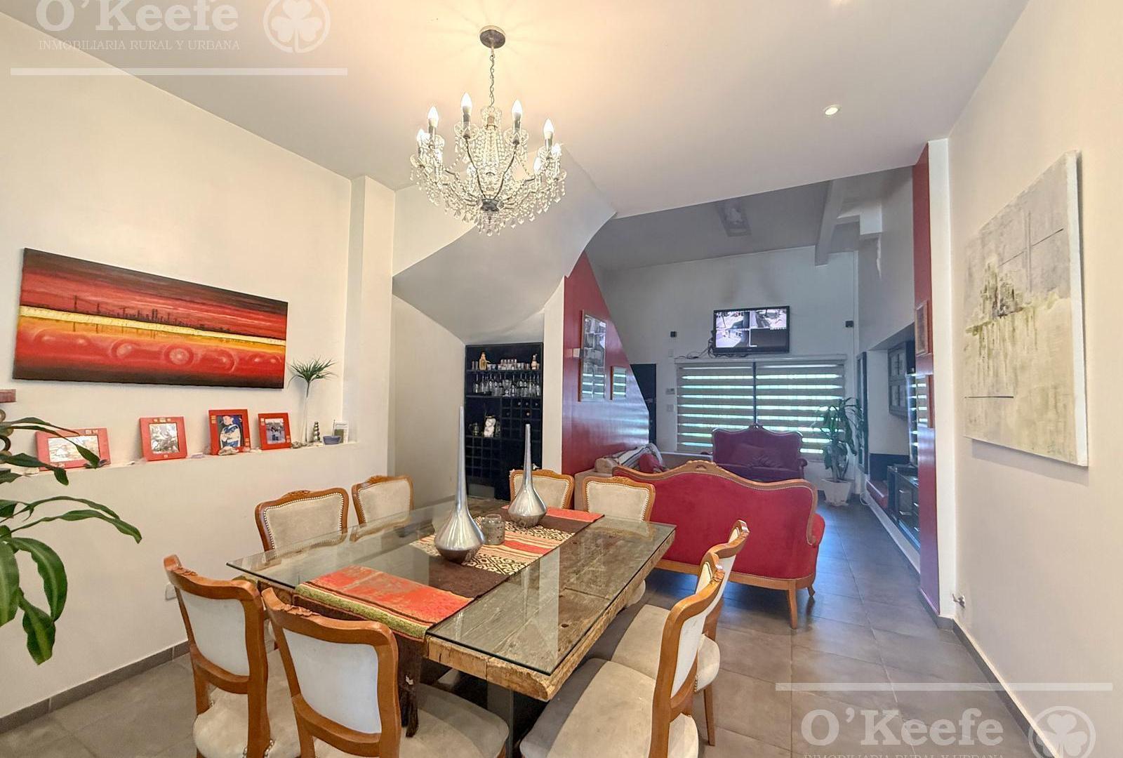 Casa en Venta de 4 ambientes en Bernal