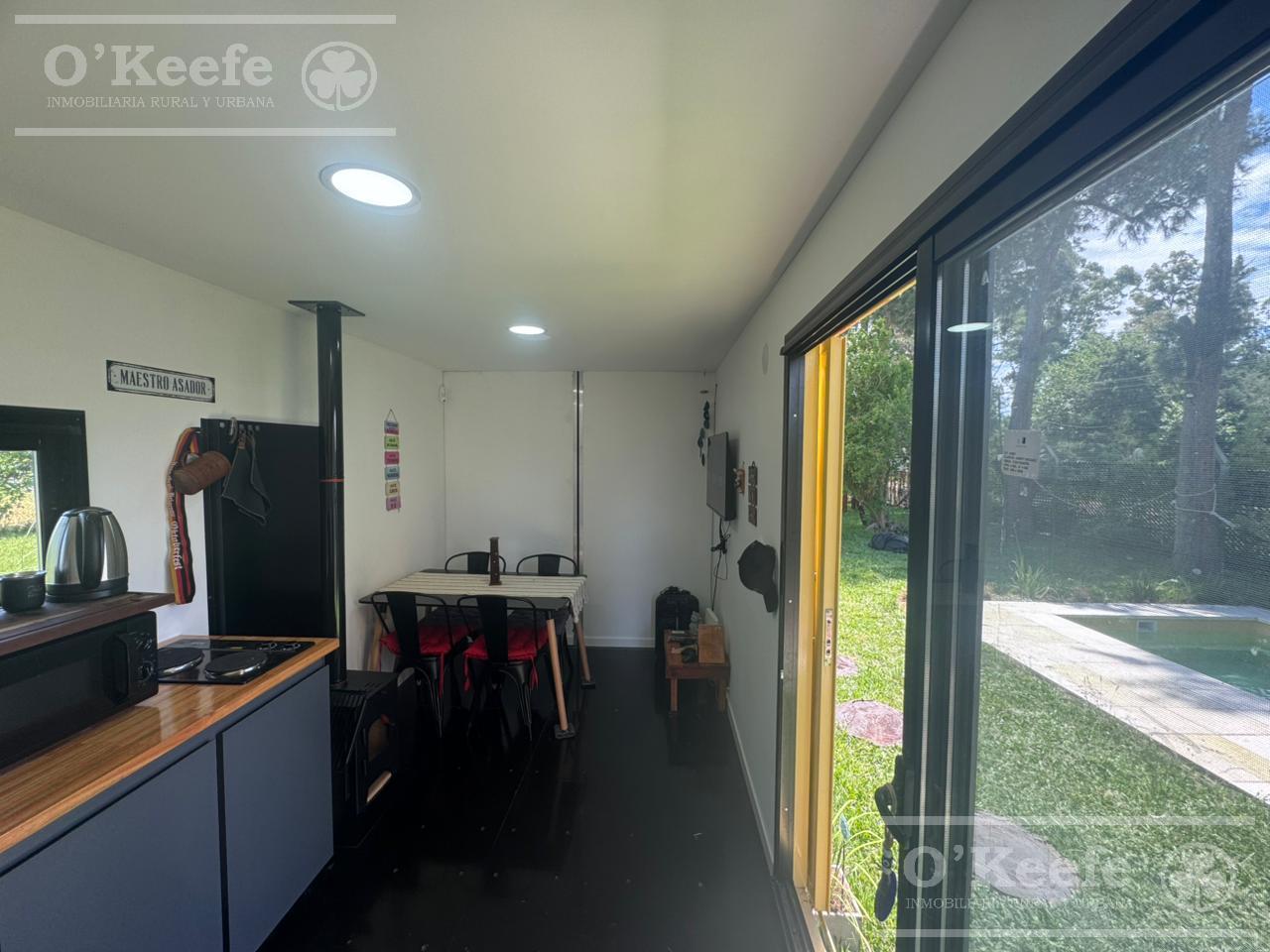 Foto de Casa Contenedor con pileta- en venta El Pato- Berazategui, imagen 1