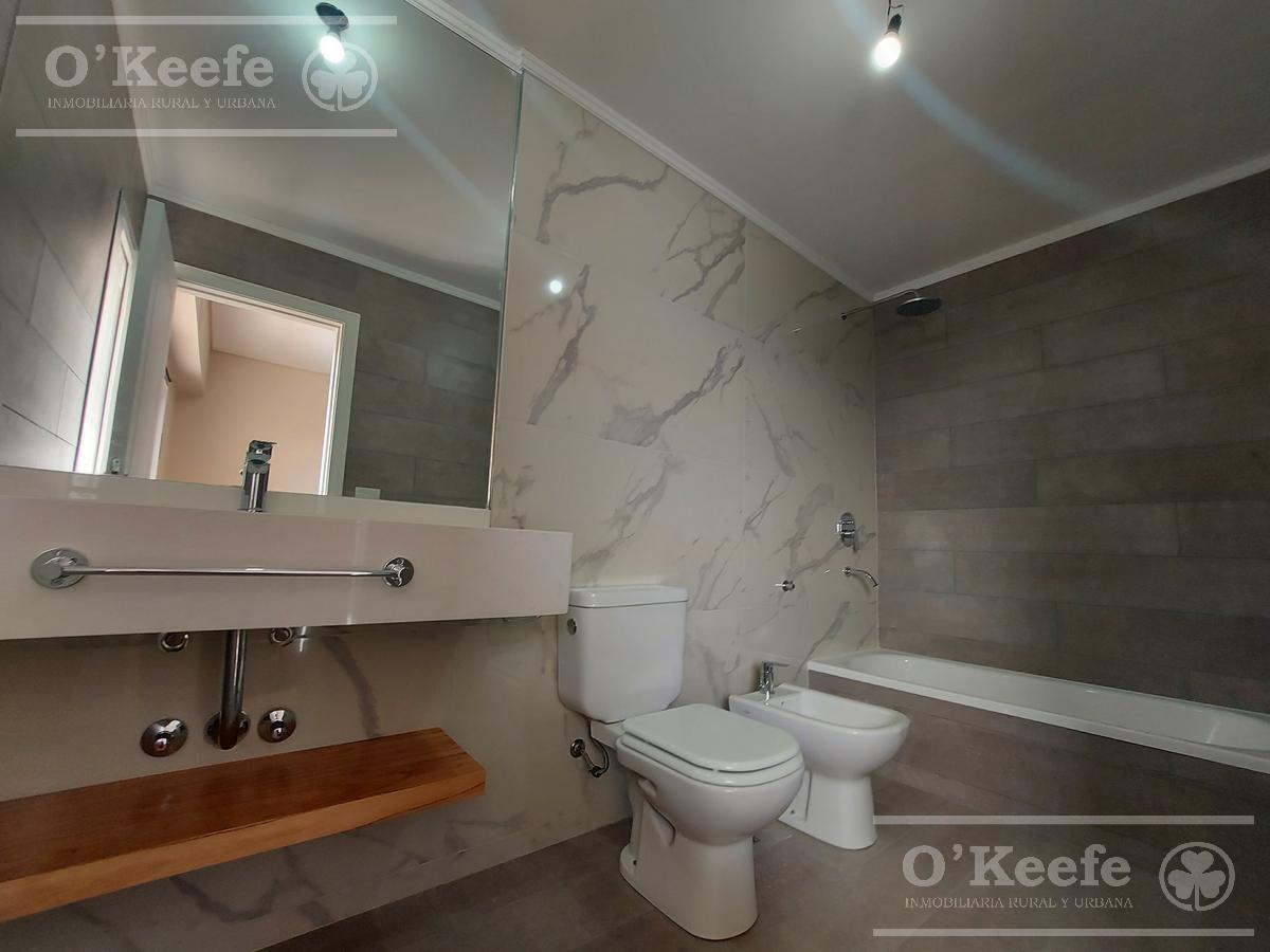 Departamento de 5 ambientes en venta en Quilmes, Klover Plaza.