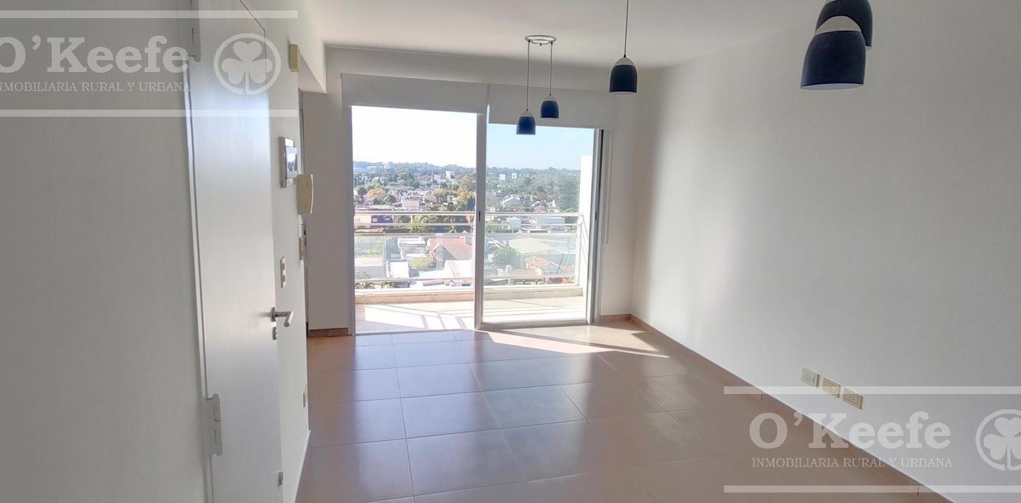 Departamento en venta, 2 ambientes en Quilmes centro con cochera.