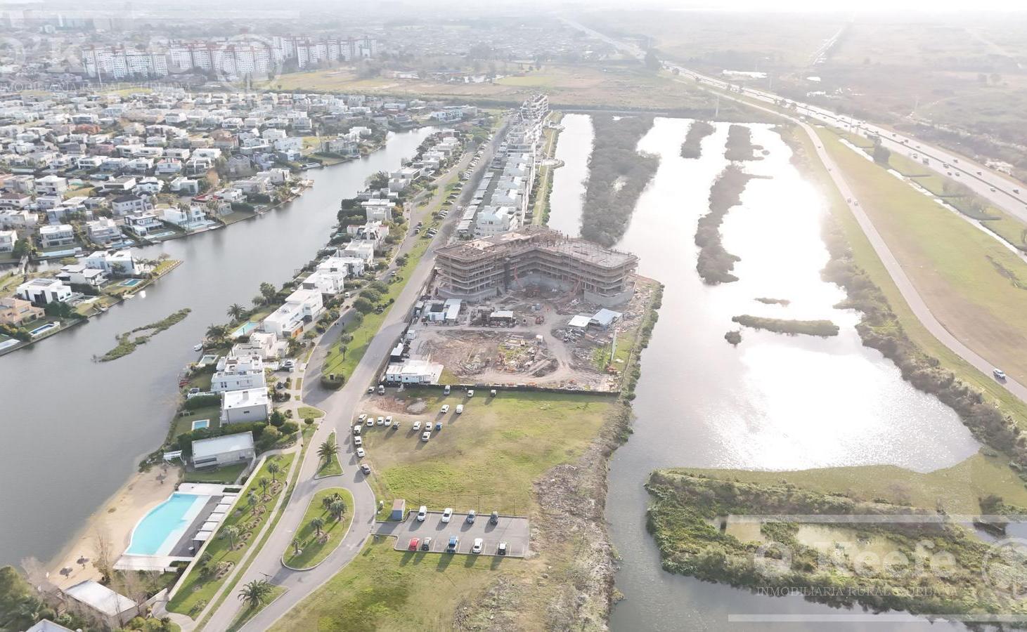 Departamento en venta de 4 ambientes con dependencia en Nuevo Quilmes