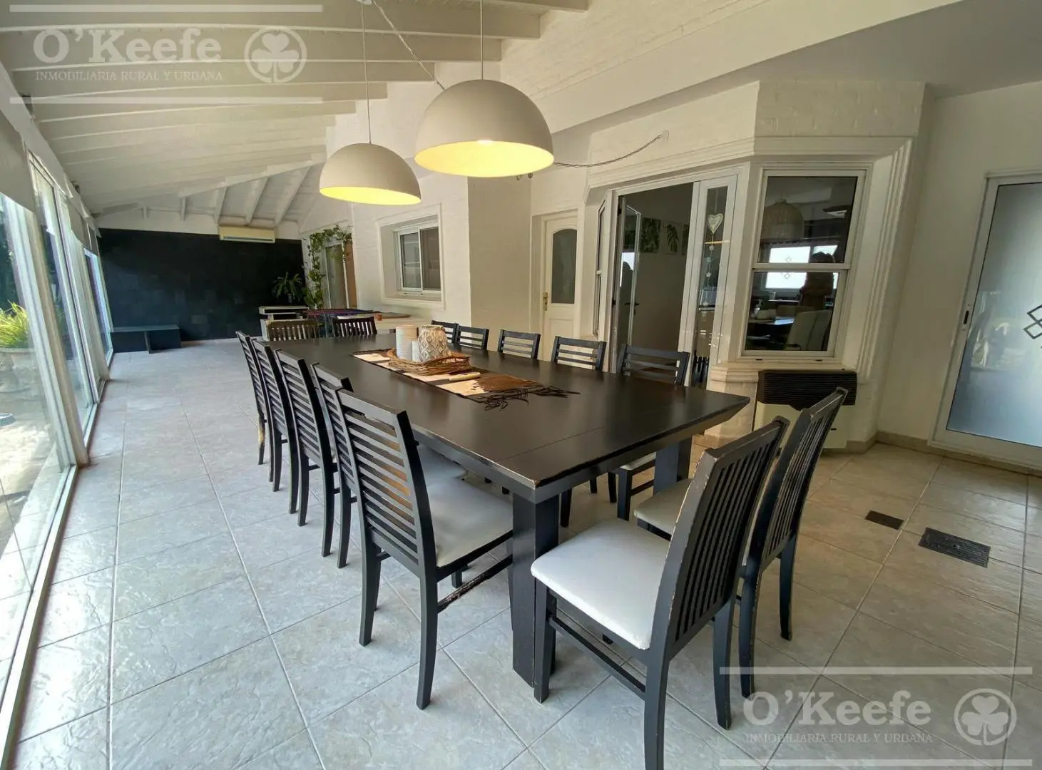 Casa en venta de cuatro ambientes en Abril Country Club - Guillermo Hudson 3