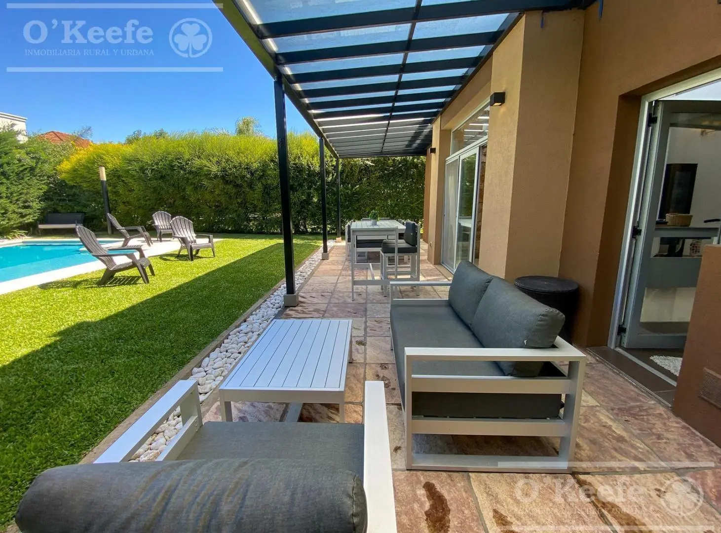 Casa en  venta  Altos de Hudson  1 Berazategui con piscina 4