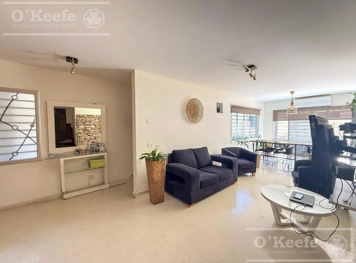 CASA 3 AMBIENTES EN VENTA C/ QUINCHO Y PARQUE, DON BOSCO, BERNAL. APTO CRÉDITO 4