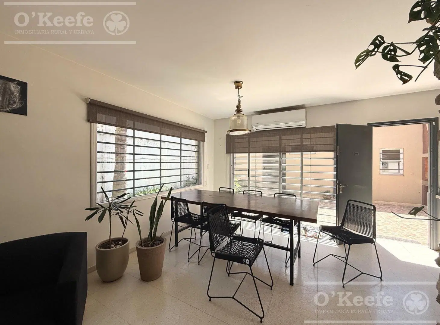 CASA 3 AMBIENTES EN VENTA C/ QUINCHO Y PARQUE, DON BOSCO, BERNAL. APTO CRÉDITO 5