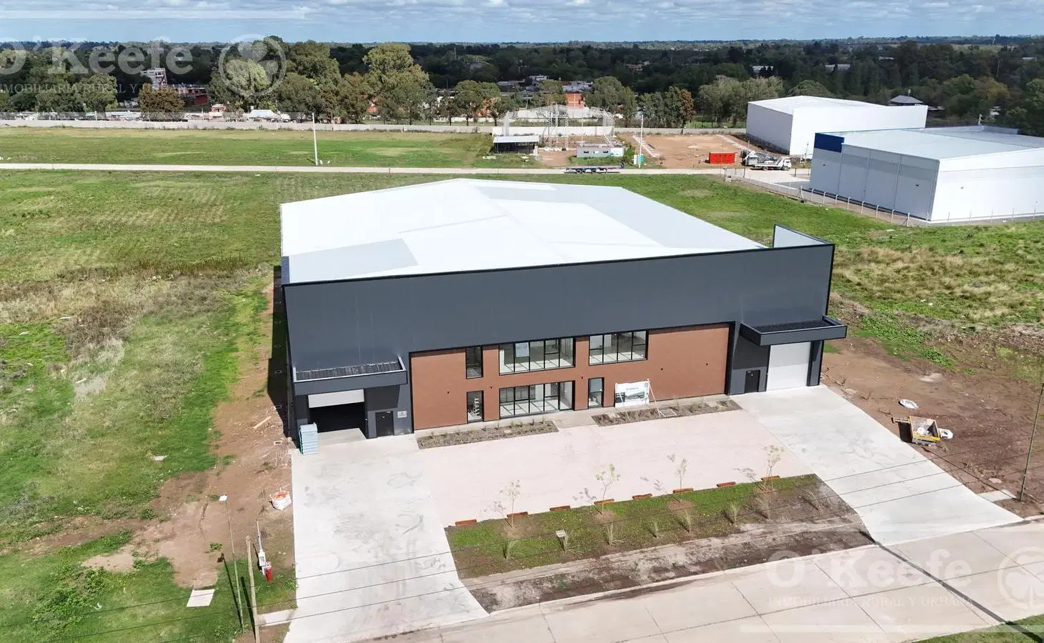 Galpón en alquiler 2.300 M2 - Pitec 4