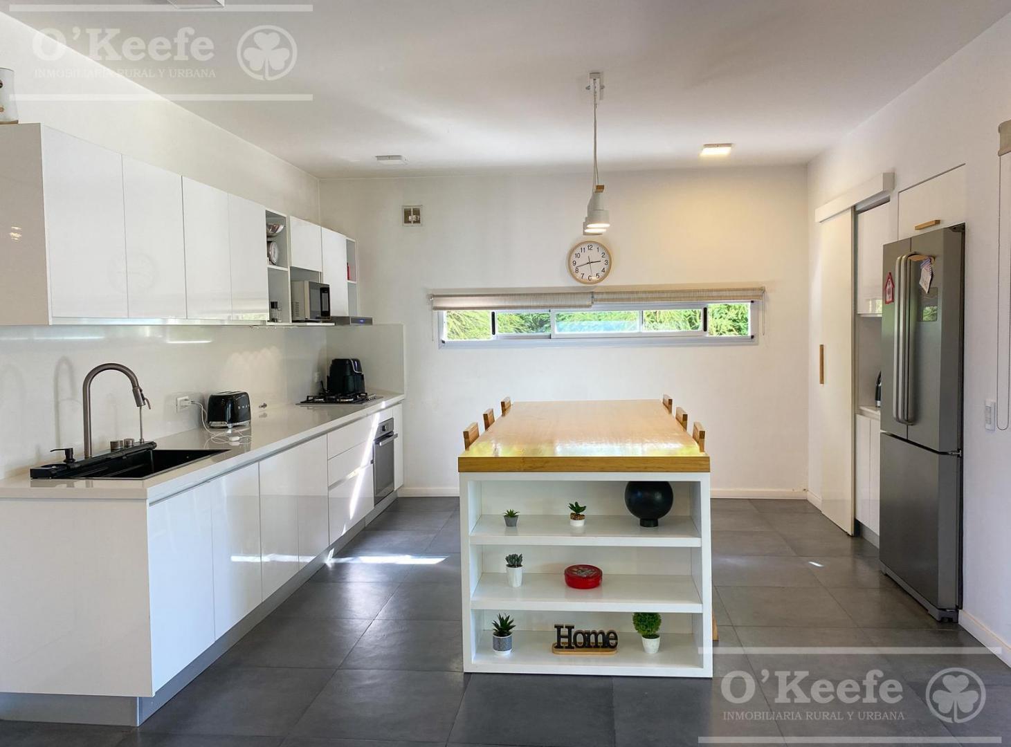 Foto de Casa en venta amoblada de 7 ambientes en Greenville, Guillermo Hudson, imagen 2