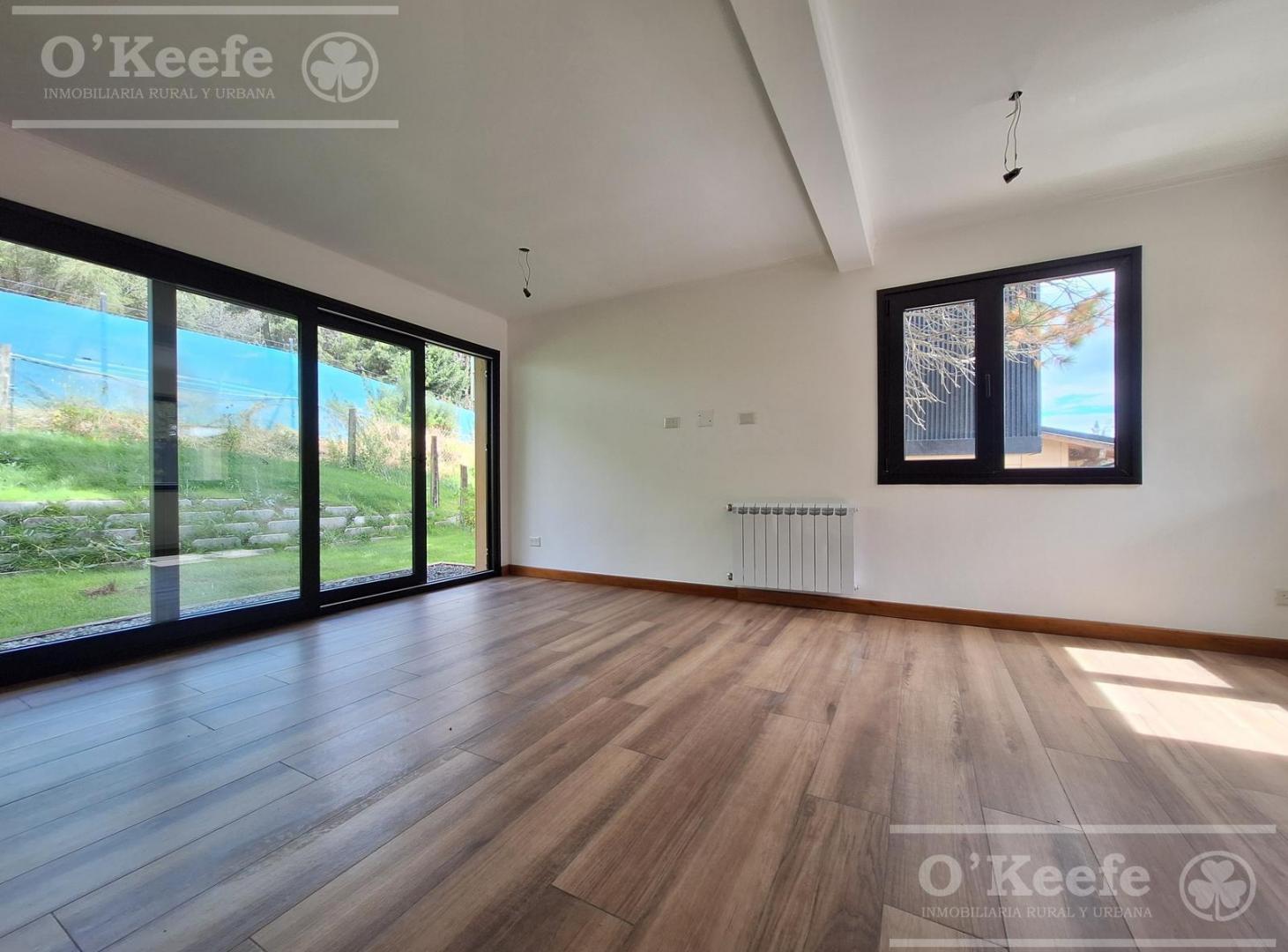 Foto de Casa en venta a estrenar de 4 ambientes en El estribo Bariloche, imagen 2