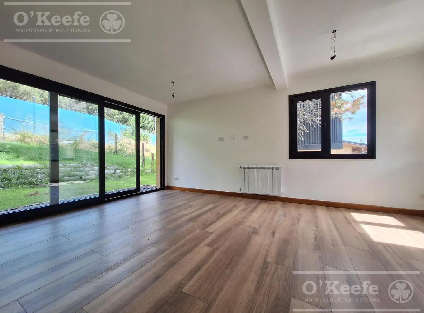 Casa en venta a estrenar de 4 ambientes en El estribo Bariloche 2