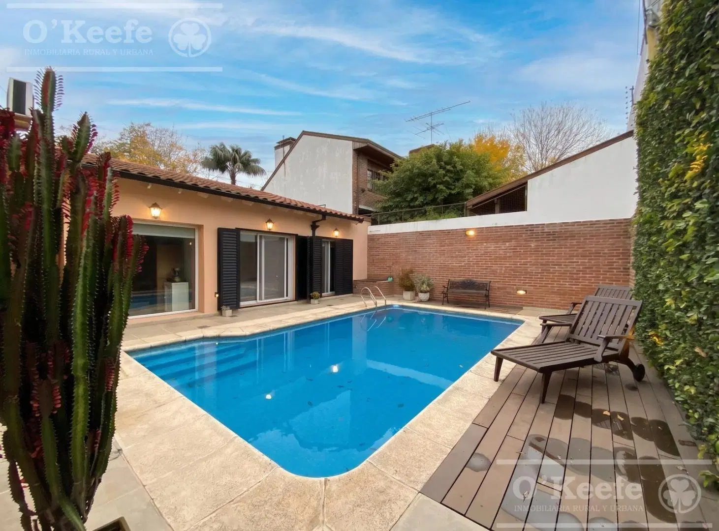 Casa 5 ambientes en venta Quilmes- Pileta- Quincho 5
