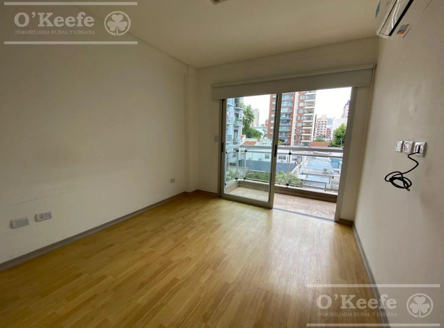 Departamento 2 ambientes con cochera en venta, excelente estado y ubicación inmejorable 4