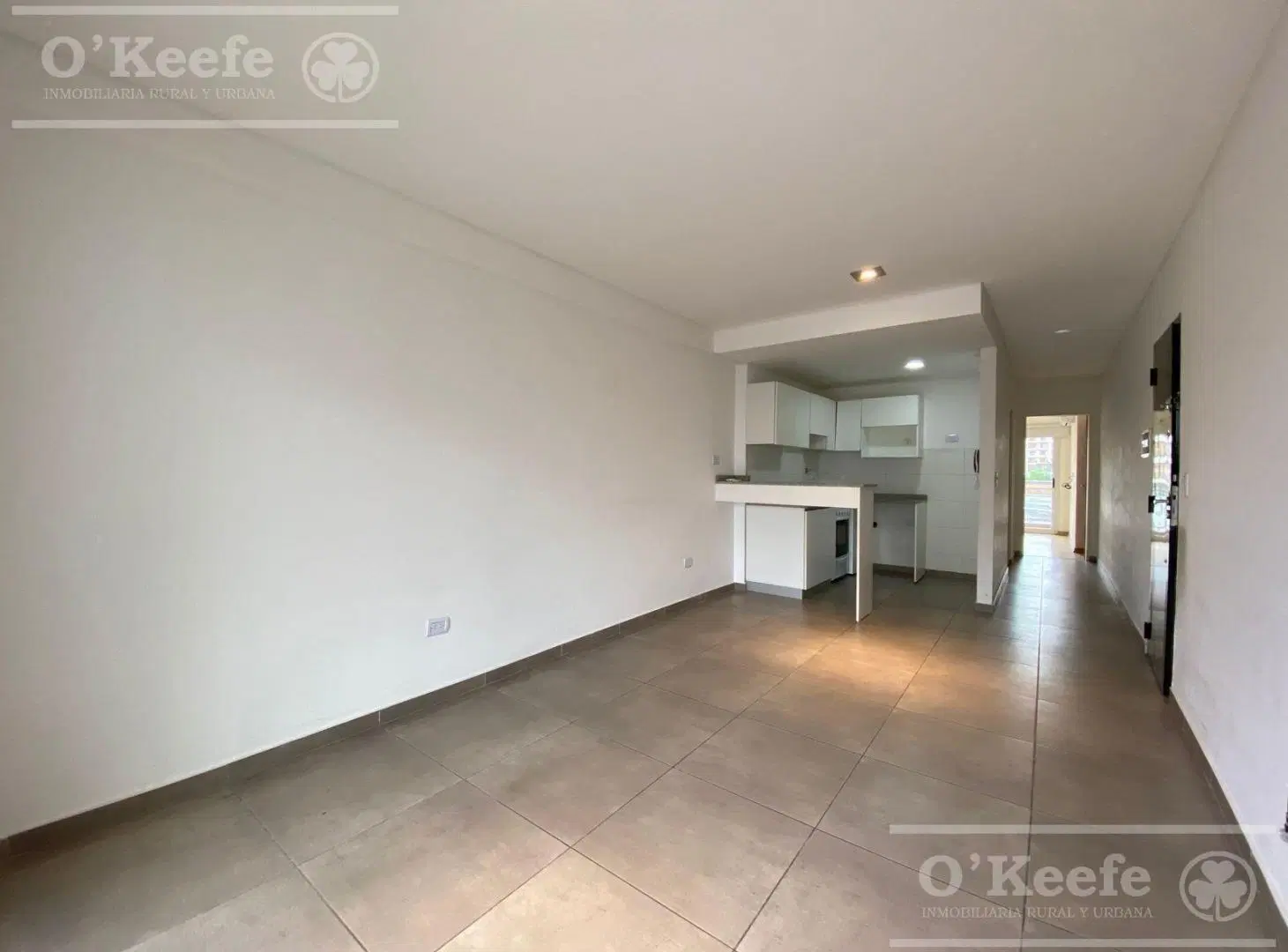 Departamento 2 ambientes con cochera en venta, excelente estado y ubicación inmejorable 1