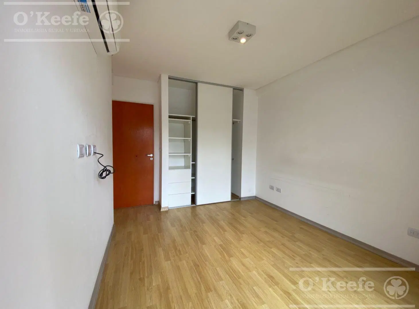 Departamento 2 ambientes con cochera en venta, excelente estado y ubicación inmejorable 3