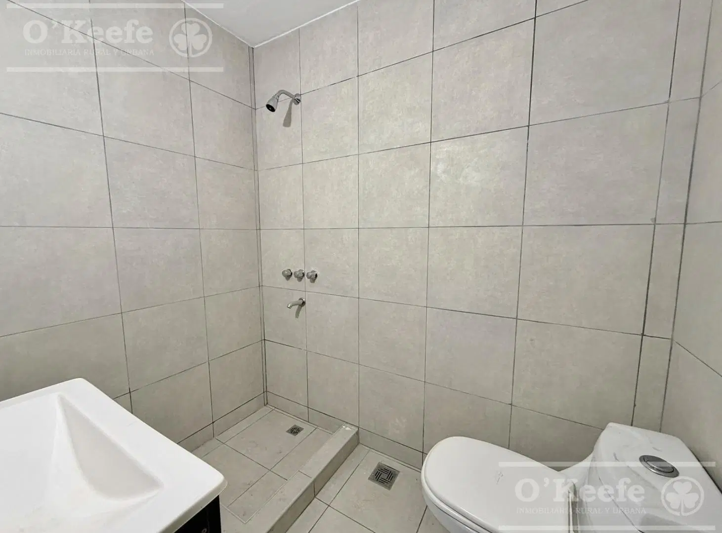 Casa 4 ambientes en venta. Quilmes. Reciclada 1