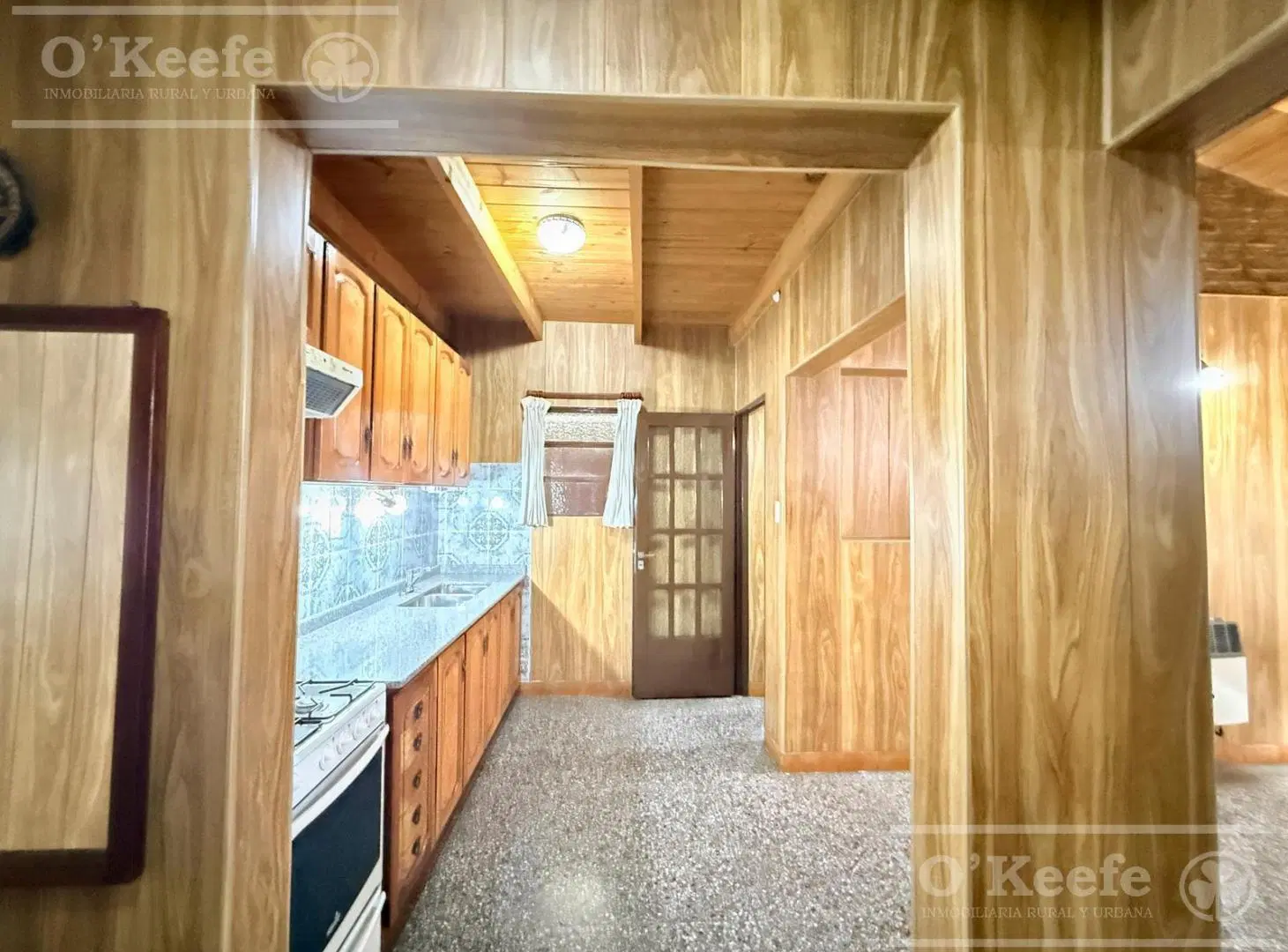 Casa a la venta de 4 ambientes en Bernal 1