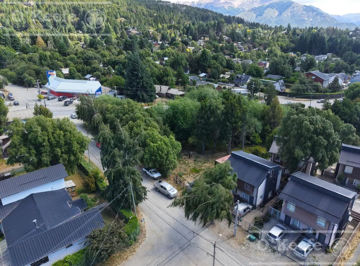Local en venta en paseo de compras el  Arroyo km 7 de Av. Pioneros -  Bariloche 4