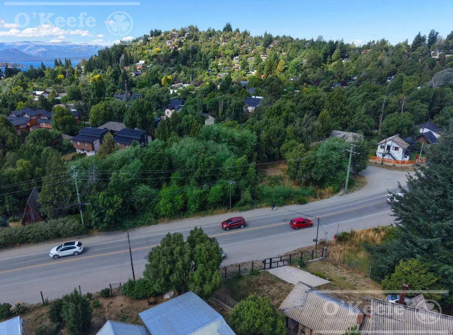 Local en venta en paseo de compras el  Arroyo km 7 de Av. Pioneros -  Bariloche 5