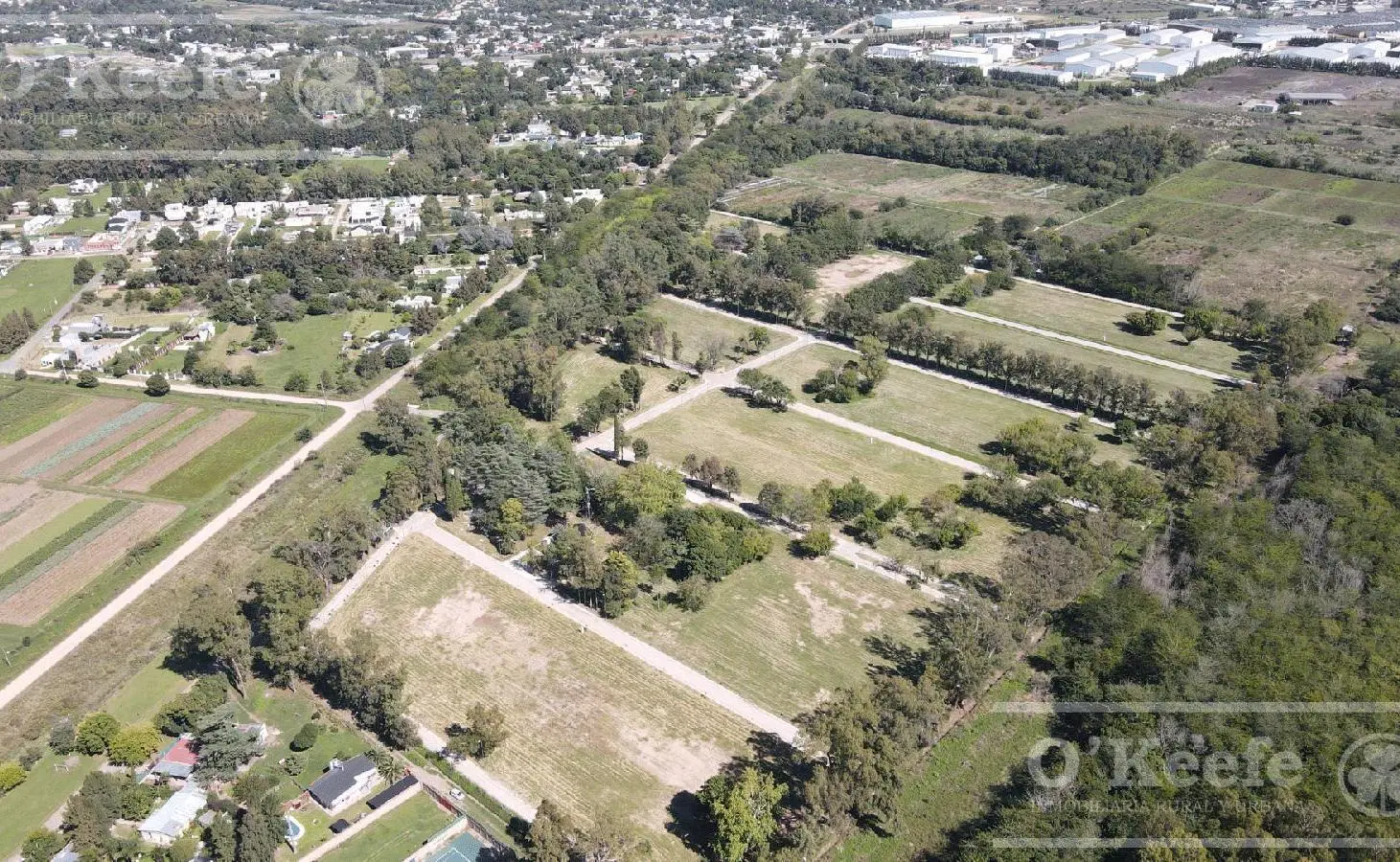Lote en Venta, El Pato, Barrio residencial Los Cedros 2