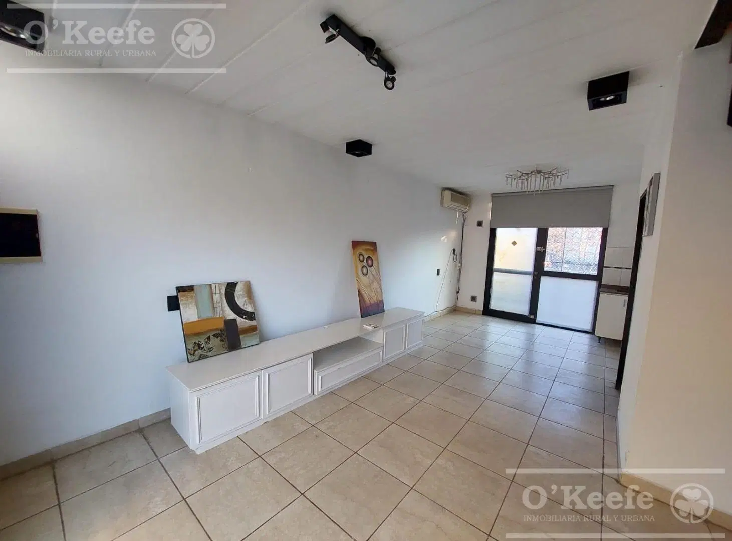 Departamento en Alquiler 3 Ambientes Bernal 3