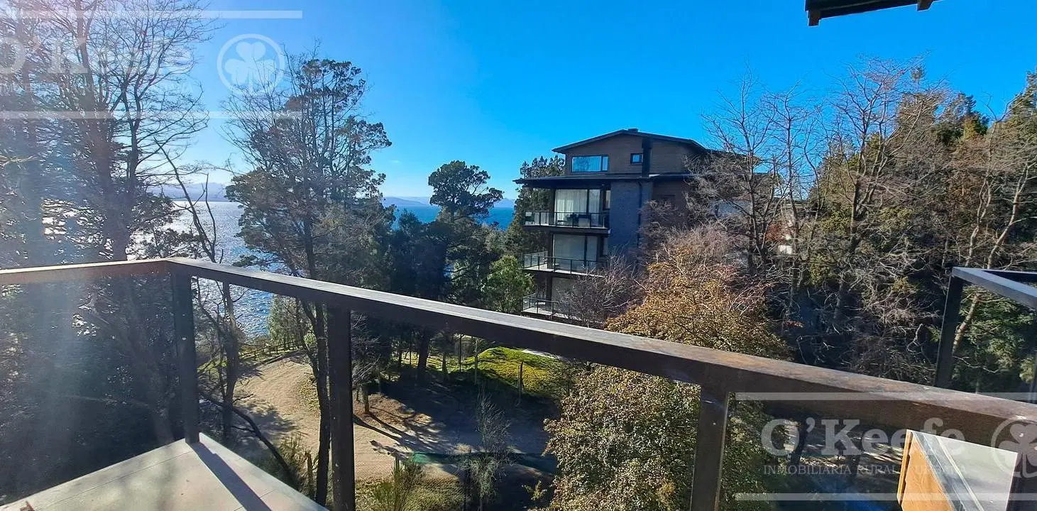 Departamento en venta de 2 ambientes en Barrancas de Melipal  vista lago - Bariloche 4