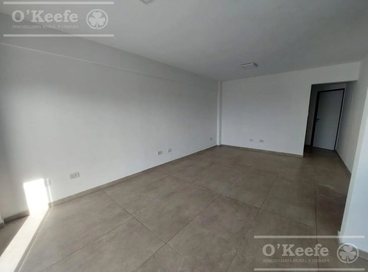 DEPARTAMENTO EN ALQUILER 3 AMBIENTES EN QUILMES CENTRO CON COCHERA!! 4