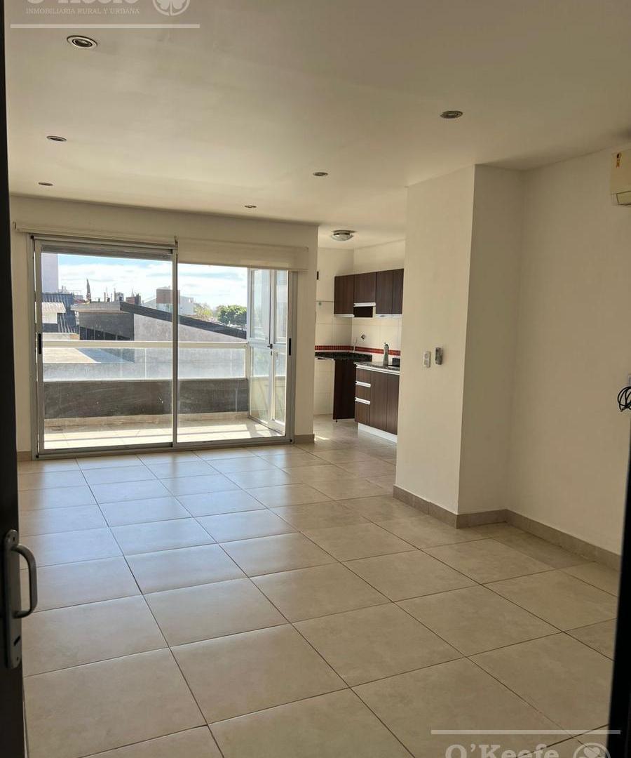 Foto de Departamento en Alquiler - 3 Ambientes c cochera - Bernal, Quilmes., imagen 3