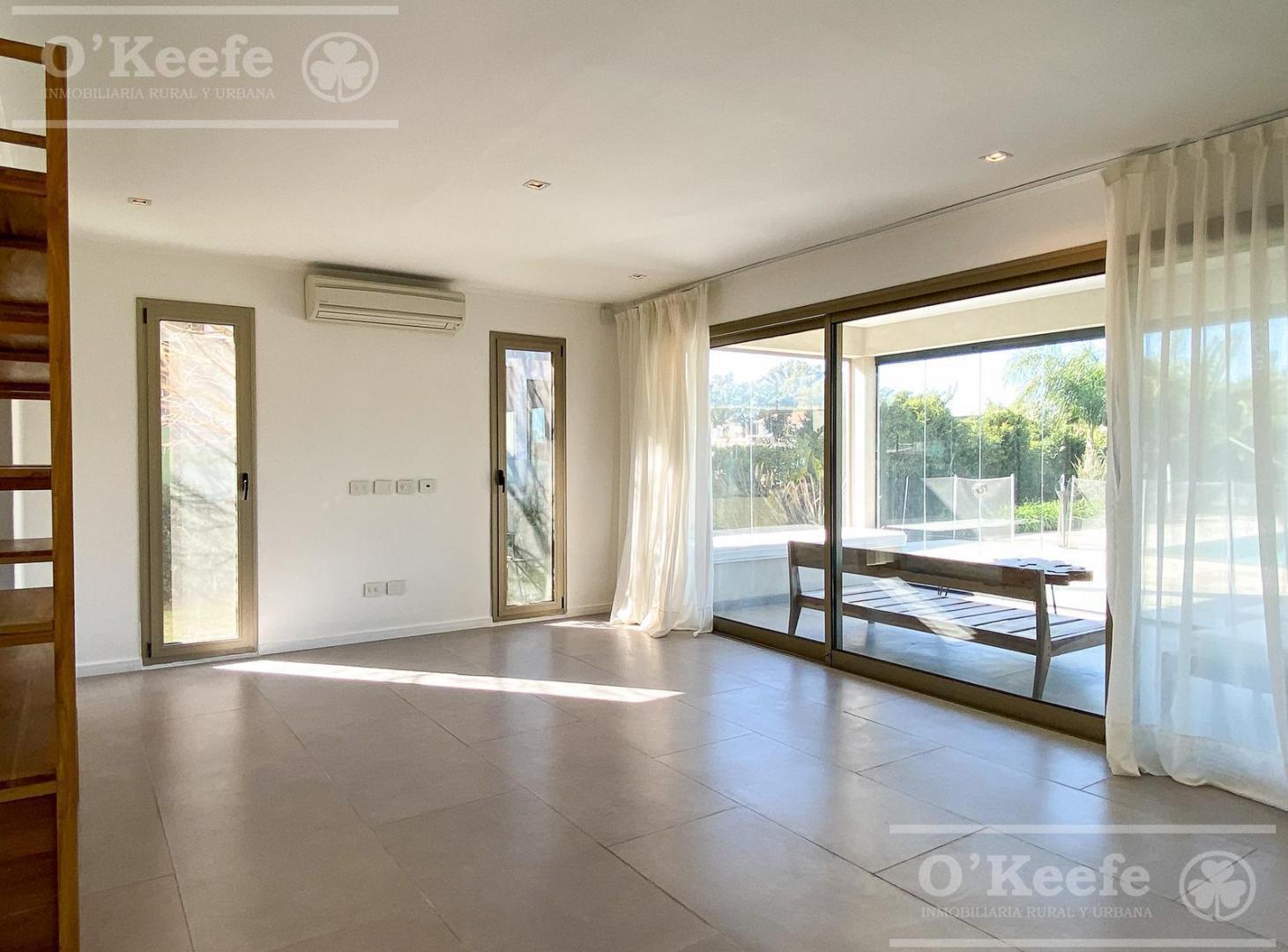 Foto de Casa en venta de excelente calidad constructiva en Greenville Polo, imagen 2