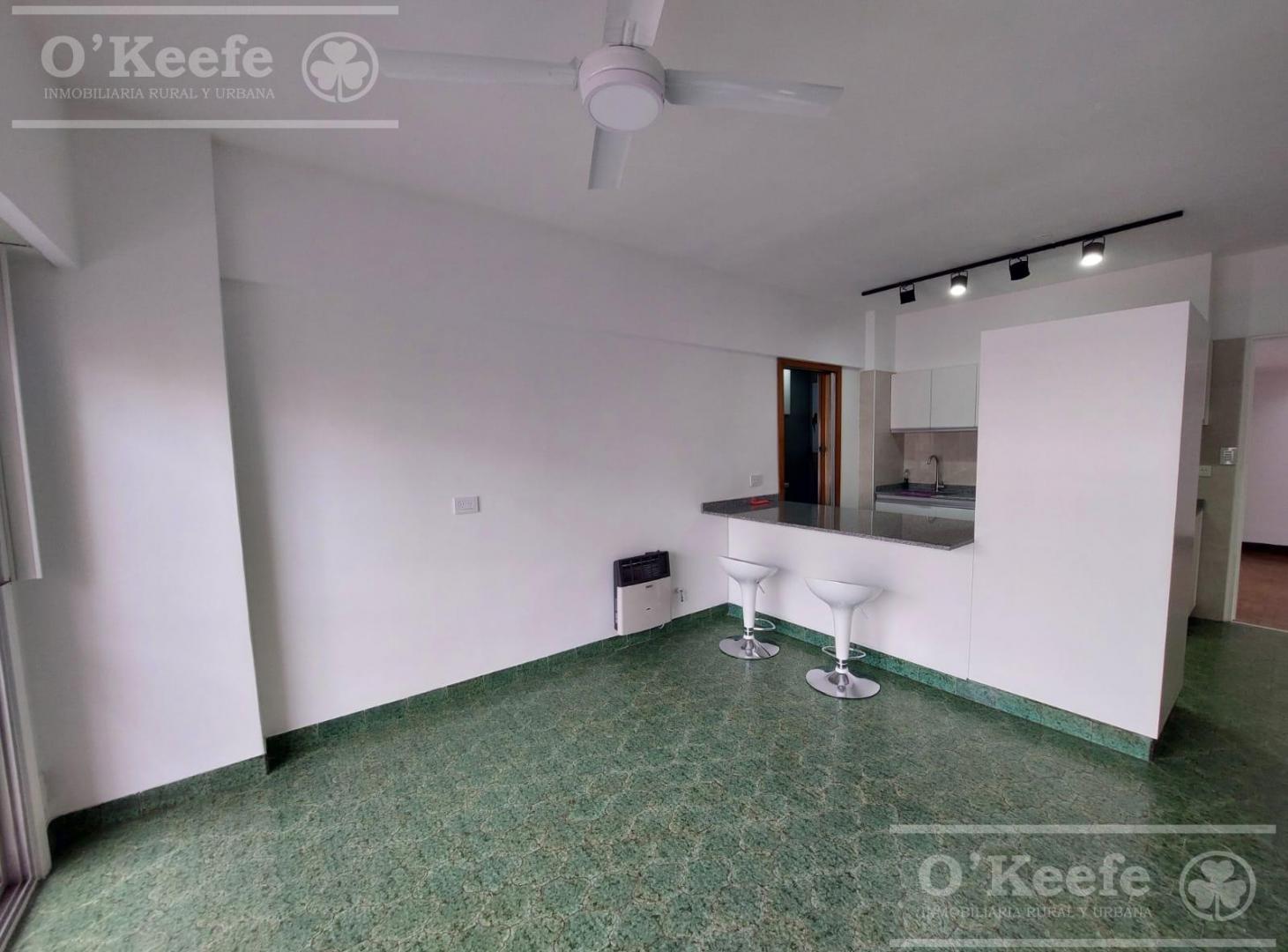 Foto de DEPARTAMENTO EN ALQUILER 4 AMBIENTES EN QUILMES CENTRO ..IMPECABLE !!, imagen 3
