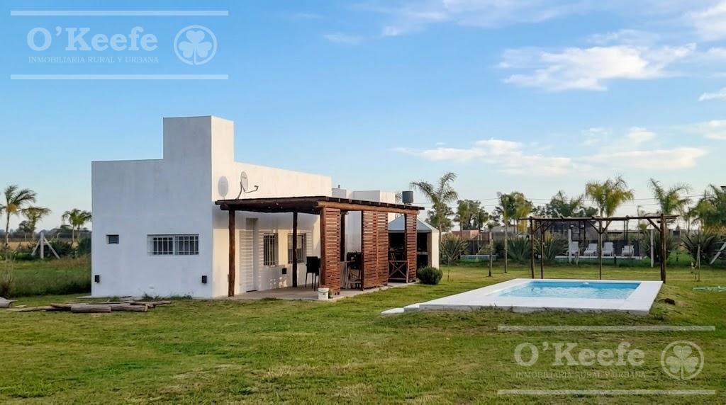 Foto de Quincho en venta Coronel Brandsen - Barrio Calandrias, imagen 2