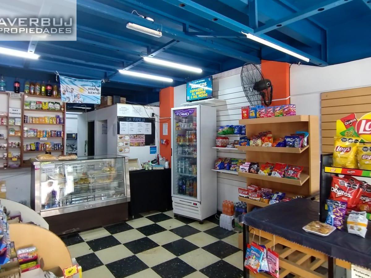 Foto de Local comercial de 2 plantas. Sup.132m2. Sarmiento 2046., imagen 5
