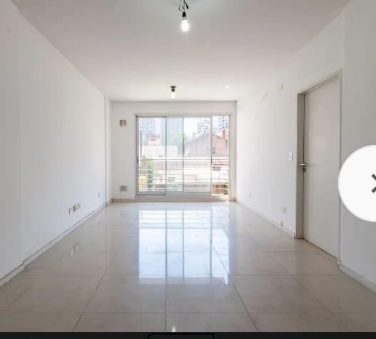 Precioso, luminosoy con balcon Monoambiente a dos cuadras subte B! Amenities! 4