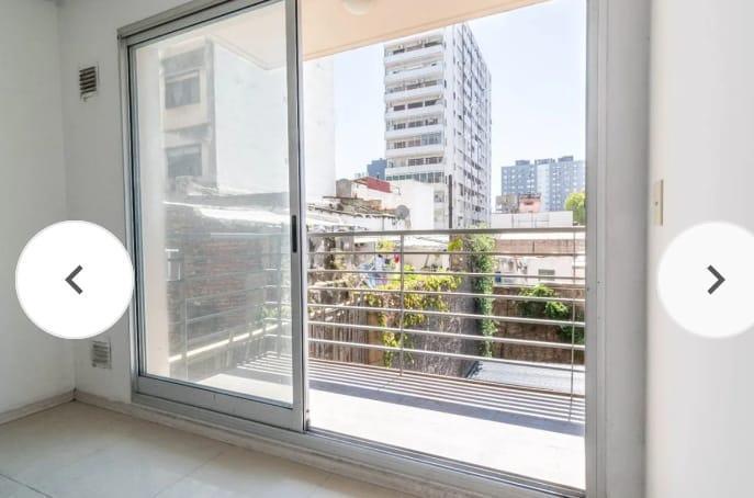 Precioso, luminosoy con balcon Monoambiente a dos cuadras subte B! Amenities! 3