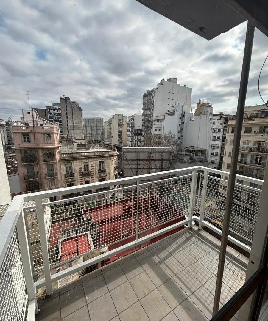 2 AMB. con balcon super luminoso! Av. Corrientes 2100 5