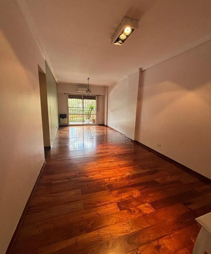 4 amb con Balcon y Patio! Hermoso reciclado!! Salguero 400 frente a la plaza! 2