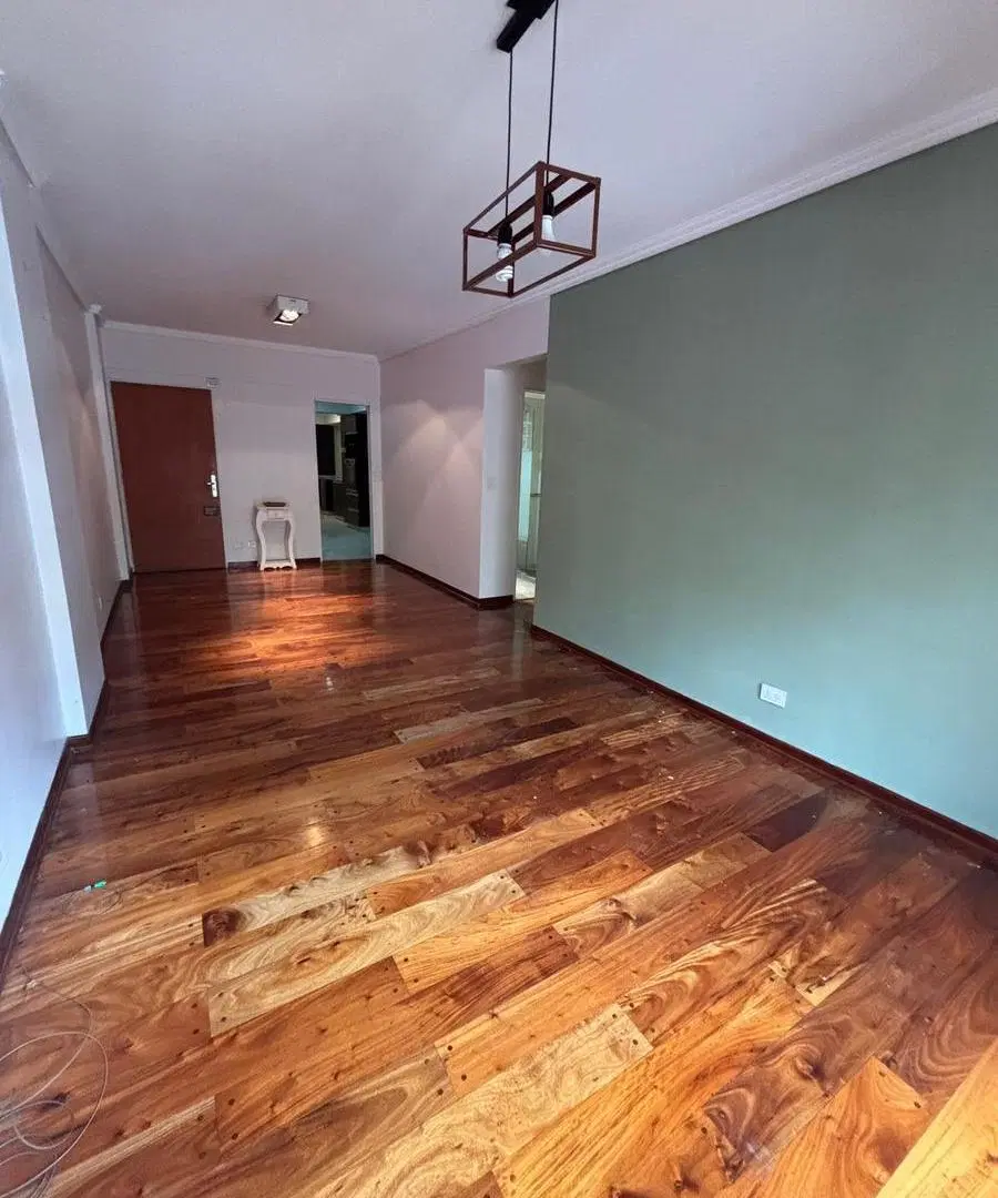 4 amb con Balcon y Patio! Hermoso reciclado!! Salguero 400 frente a la plaza! 4