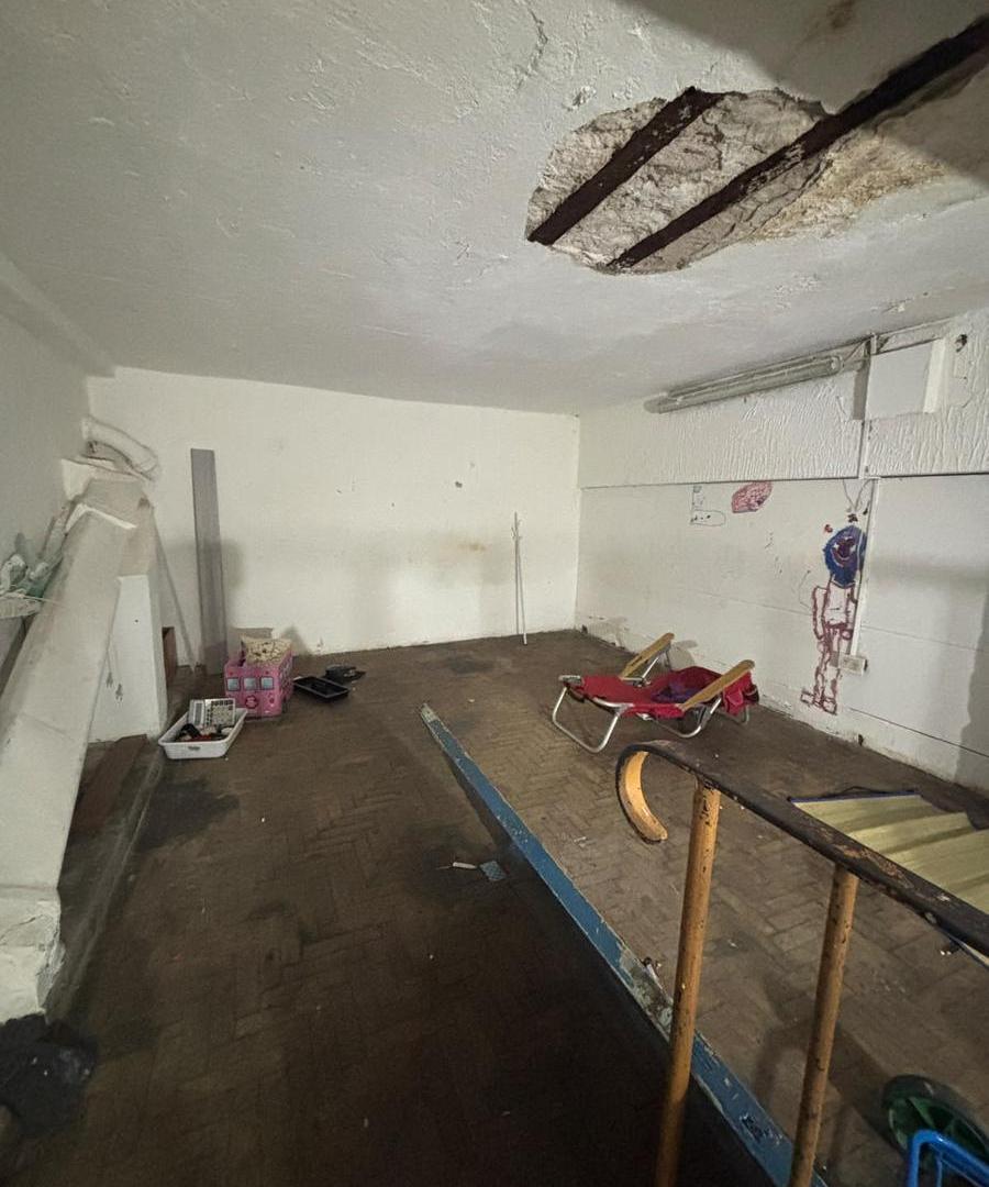 Foto de Local en Microcentro Lavalle al 700!! Sup total 170 m2. Buena planta, imagen 2