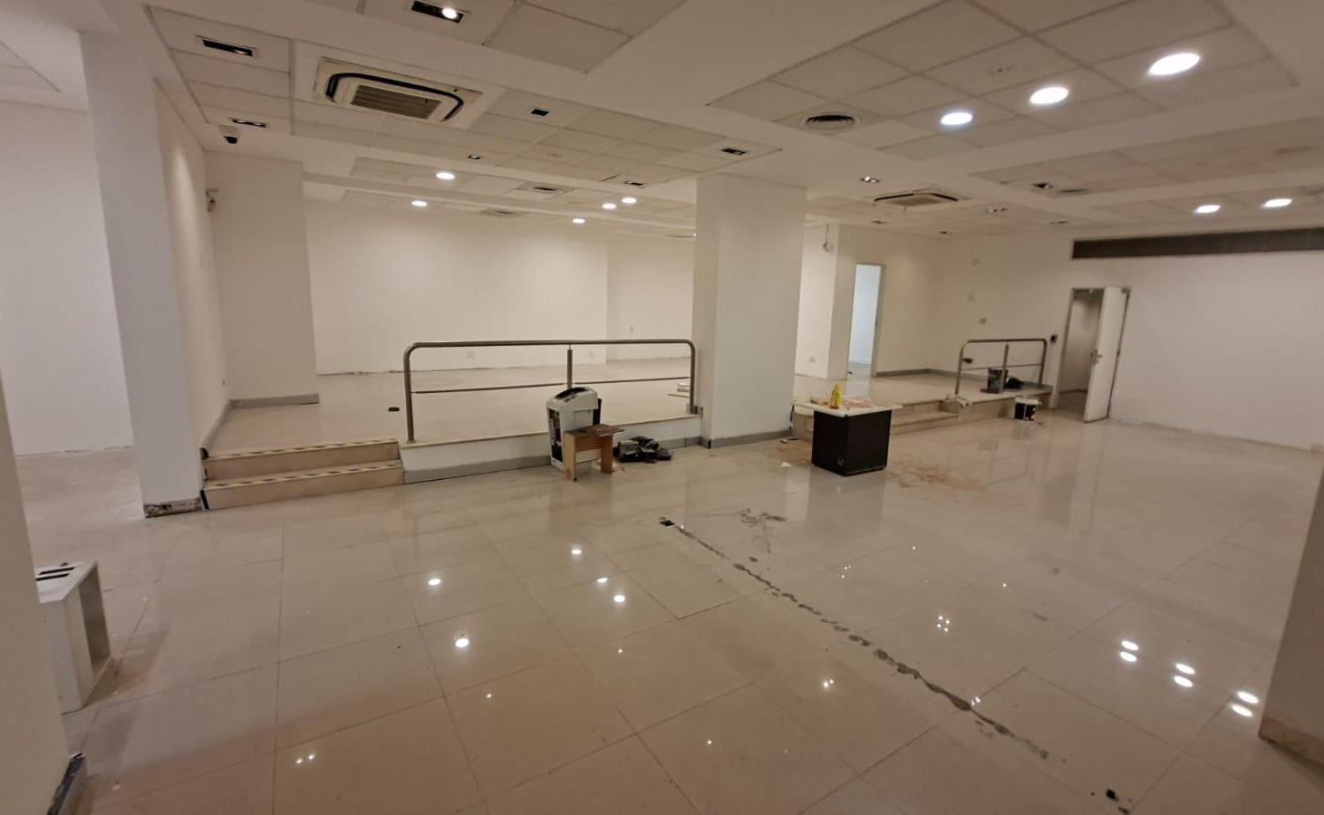 Foto de Espectacular local en Recoleta de todo planta baja 366 m2. Av. Callao, imagen 5