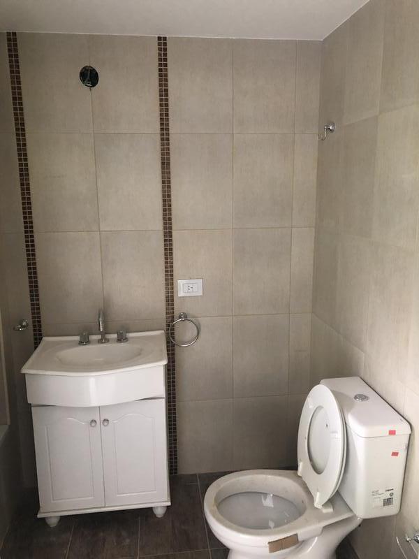 Foto de Super amplio Monoambiente con balcón ! Expensas, Aysa y ABL incluidos, imagen 2