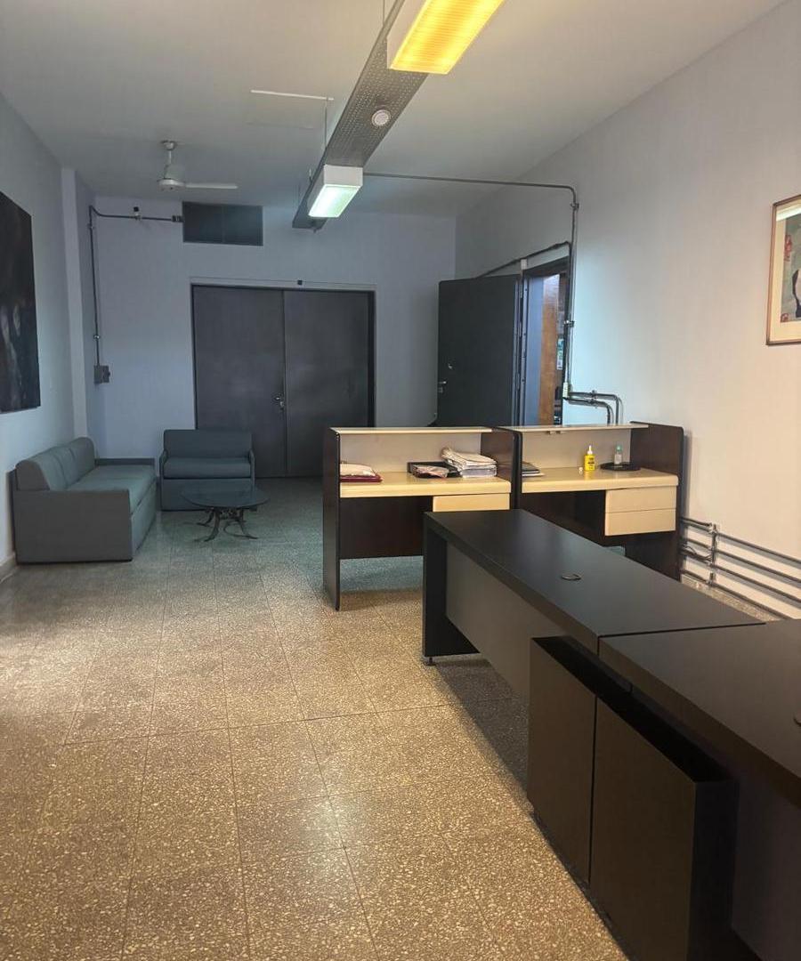 Foto de Local 1er piso! Sup total: 760 m2. Acceso vehicular. Sin expensas. Bme, imagen 4