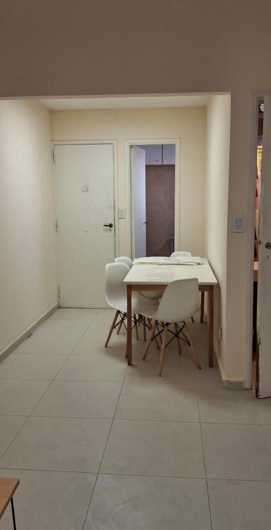 Foto de Impecable Monoambiente en Pasteur 400. A cuadras de Av. Cordoba y Av, imagen 5