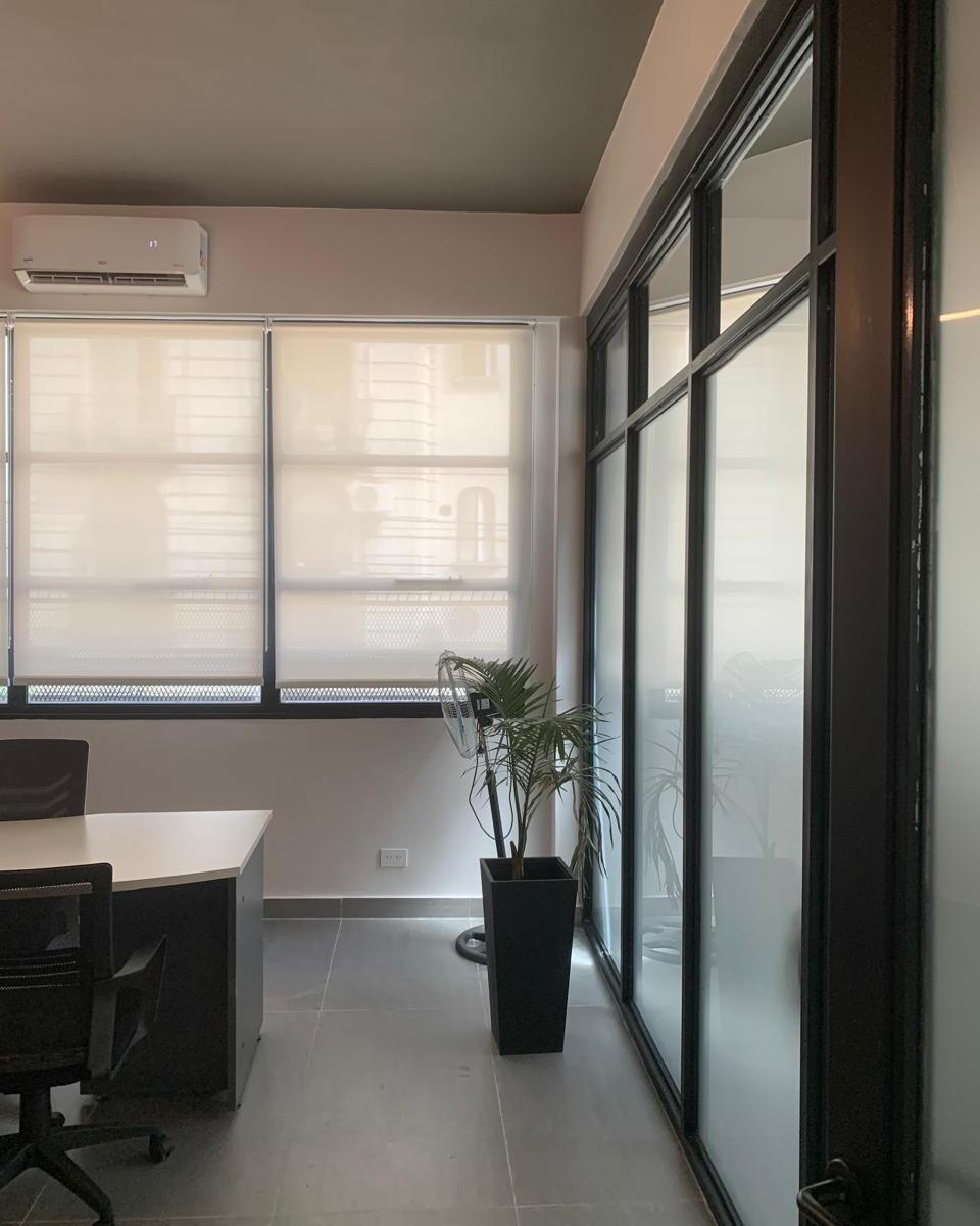 Foto de ESPECTACULAR 1° PISO COMERCIAL. ENTRADA INDEPENDIENTE. IMPECABLE, imagen 4